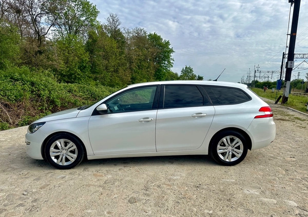 Peugeot 308 cena 28900 przebieg: 227000, rok produkcji 2015 z Wrocław małe 781